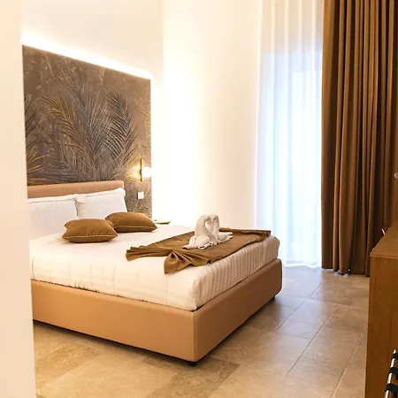 Palazzo Porzia - Vecchia 3* バーリ